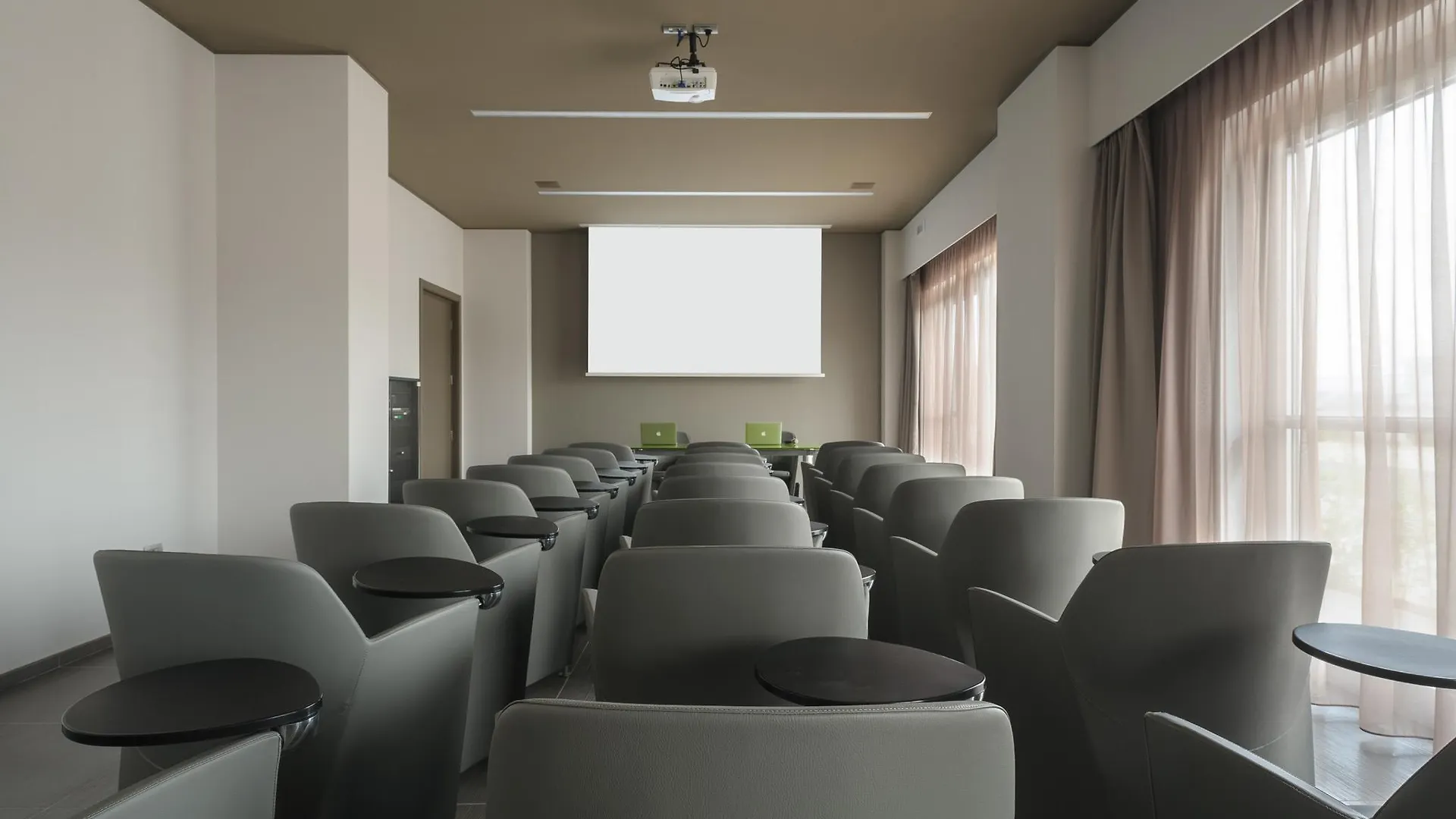 Hotel 8Piuhotel Lecce